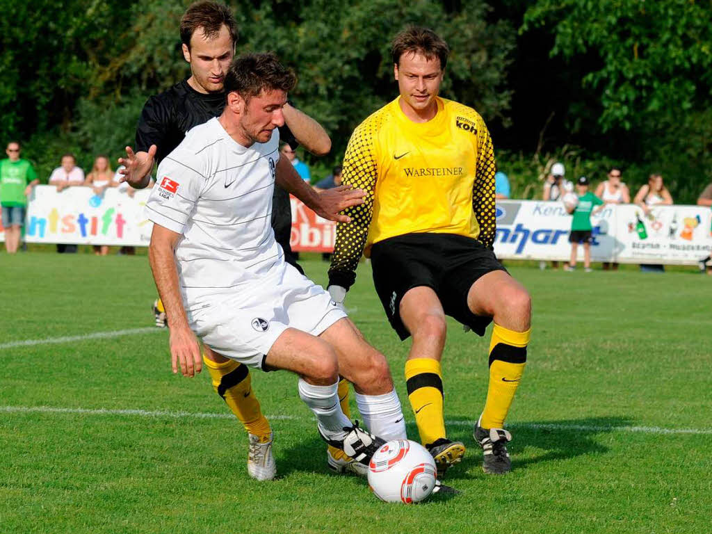 Stefan Reieinger gegen Torhter Mario Neumann