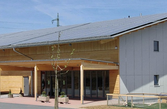 Auch immer mehr Betriebe, wie hier der... in Egringen, setzen auf Solartechnik.  | Foto: Frey