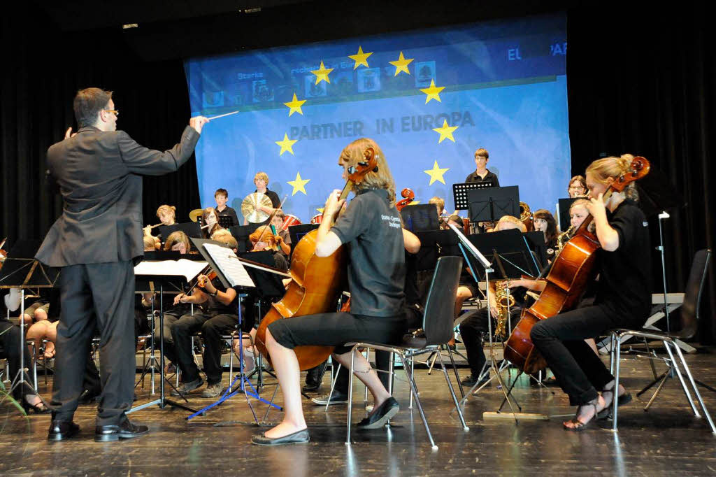 Das Schulorchester des Erasmus-Gymnasiums umrahmte den Festakt
