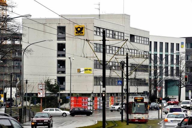 Fotos: Abrisskommando zerlegt das alte Post-Brohaus