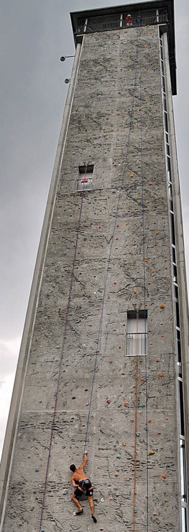 Aufwrts: Die Kletterer flitzten geradezu nach oben.   | Foto: Pichler