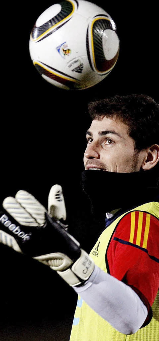 Freundlicher Gegner: Spaniens Torwart Iker Casillas  | Foto: dpa