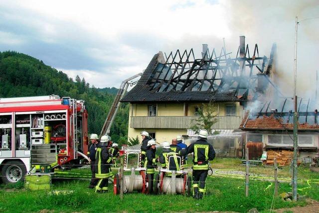 Brand in Kropbach: Mehrere Hunderttausend Euro Schaden