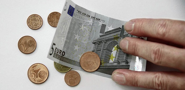 Auf jeden Euro und Cent kommt es an.   | Foto: Hans-Jrgen Trul
