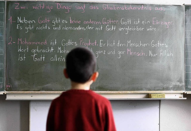 Bis Grundschler an der Goetheschule i...s Schuljahr. Es fehlt noch ein Lehrer.  | Foto: ddp