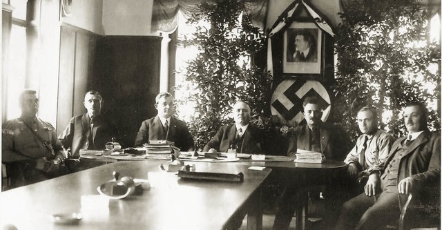 Der neue gleichgeschaltete Gemeinderat, 17. Mai 1933.   | Foto: Stadtarchiv