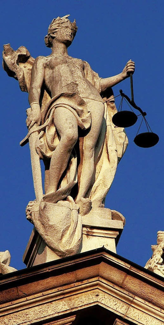 In der kommenden Woche darf hinter die Kulissen von Justitia geschaut werden.   | Foto: DDP