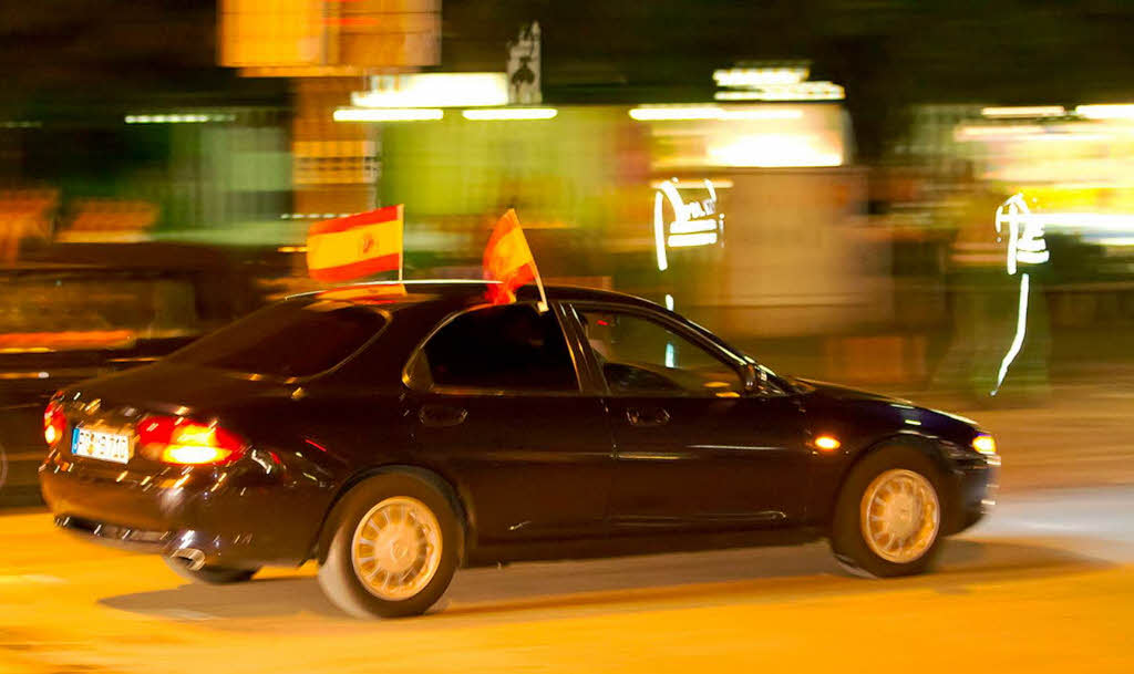 Die ganze Bandbreite der Fuball-Gefhle: Die Freiburger Innenstadt nach dem 0:1 der deutschen Elf gegen Spanien.