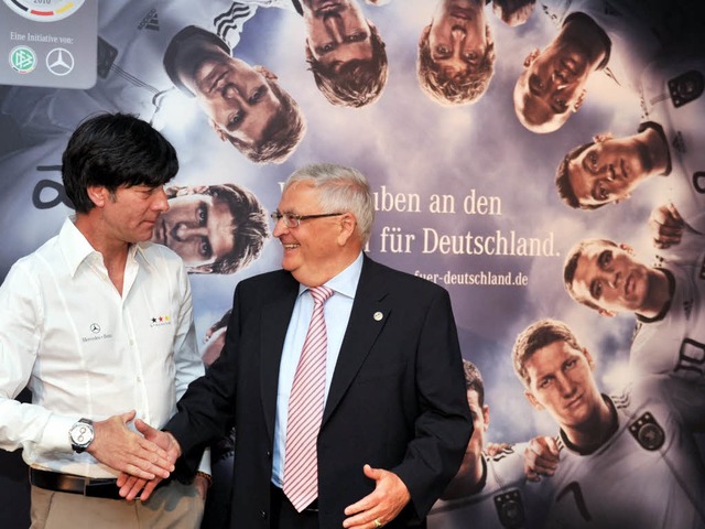 Ein Herz und eine Seele? Jogi Lw und DFB-Boss Theo Zwanziger.  | Foto: dpa