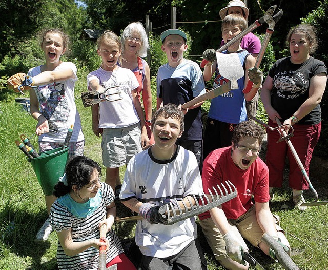 Mit dem Grtnern auf dem Langenhard ke...s der Offenburger Eichendorff-Schule.   | Foto: Christoph Breithaupt