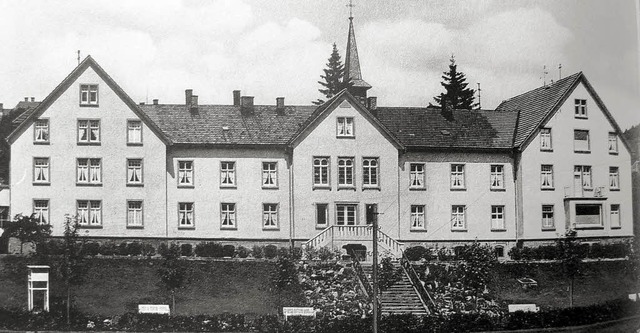 Aus dem ehemaligen Pfrndnerhaus an de...ng 1980 wurde das Gebude abgerissen.   | Foto: Privat