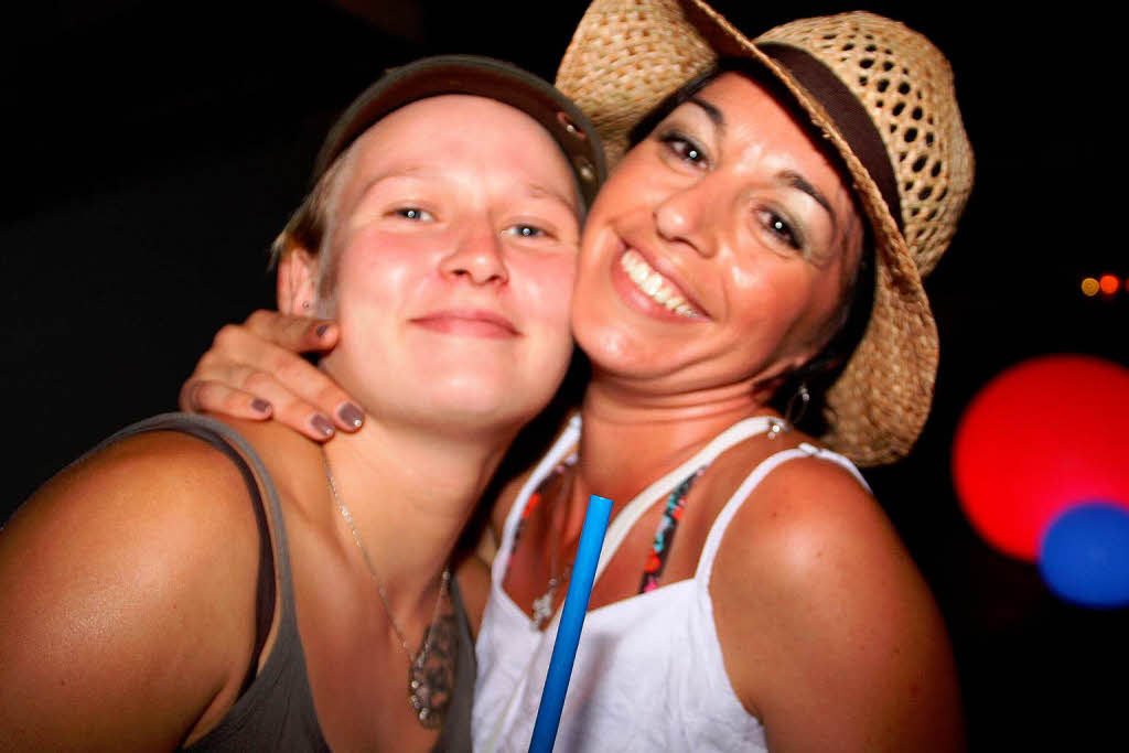 Impressionen von der Beachparty der DLRG im Wehrer Parkbad.