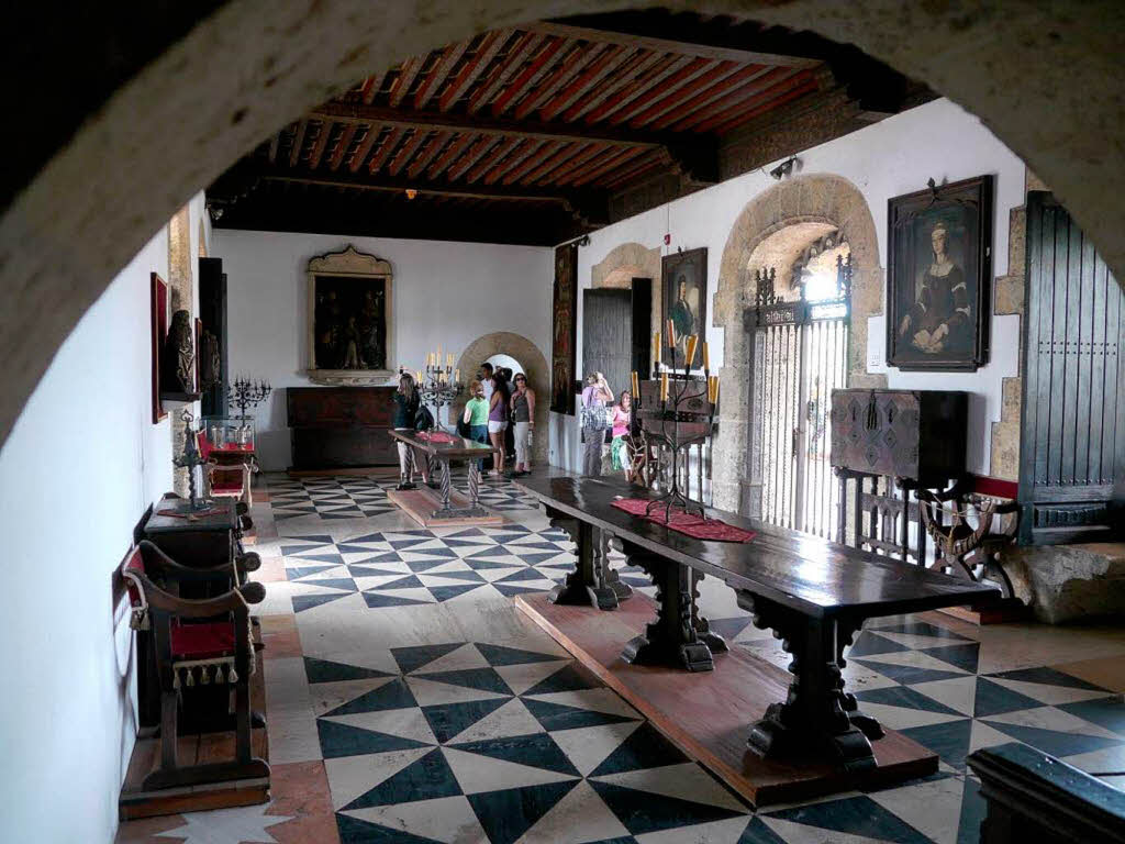 Im Alcazar de Colon: Der groe Rittersaal