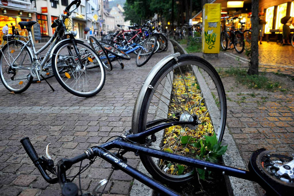 Fahrrder haben den Ben nicht standgehalten.