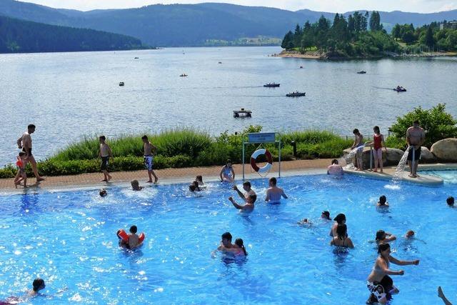 Freibad erhht Preise - Familienkarte nicht betroffen