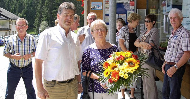 Vroni Steinl aus Jestetten ist der mil...ftsfhrer Rudiger (von links) geehrt.   | Foto: Jger