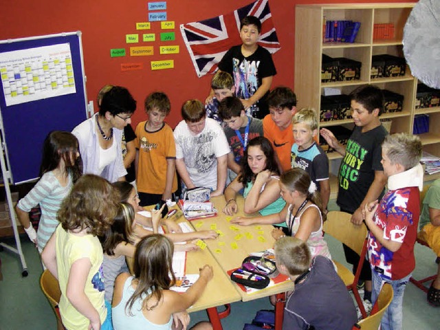 Gemischte Lerngruppen aus Haupt- und R...tzingen gemeinsam  im Klassenzimmer.   | Foto: Mario Schneberg