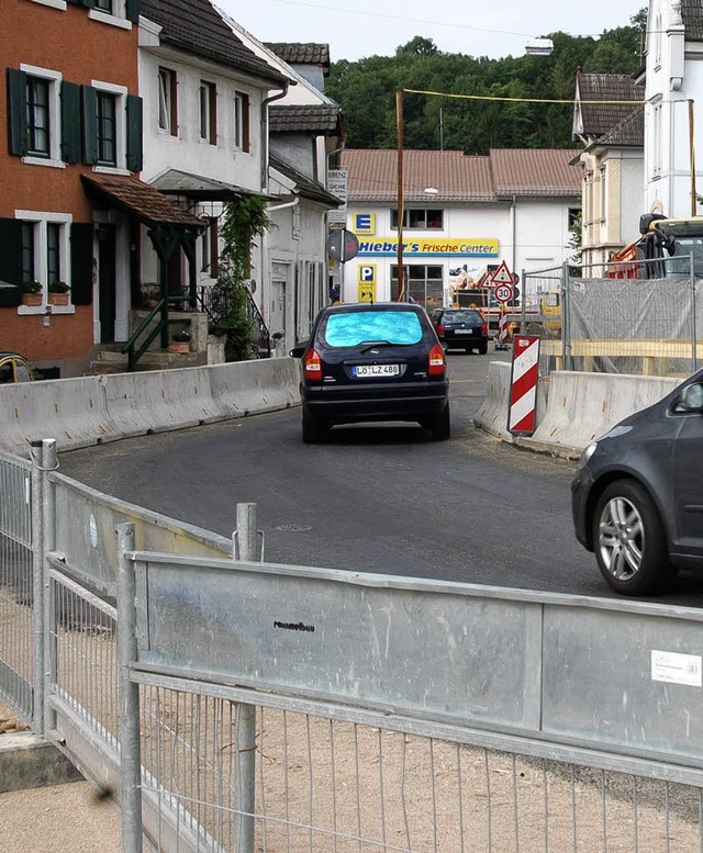 In Kandern kommt derzeit alles zusamme...ein eingeschrnktes Parkplatzangebot.   | Foto: M. Maier