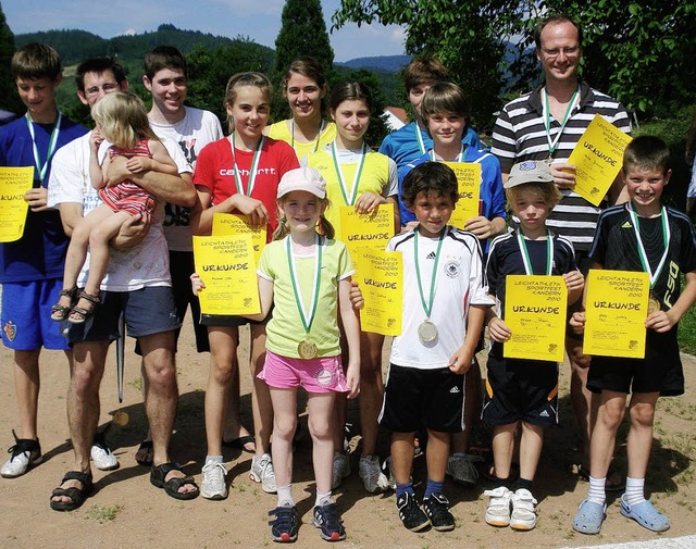 Die Sieger beim Leichtathletik-Dreikam...d Hesse, Robin Hesse und Lukas Otto.    | Foto: brombacher