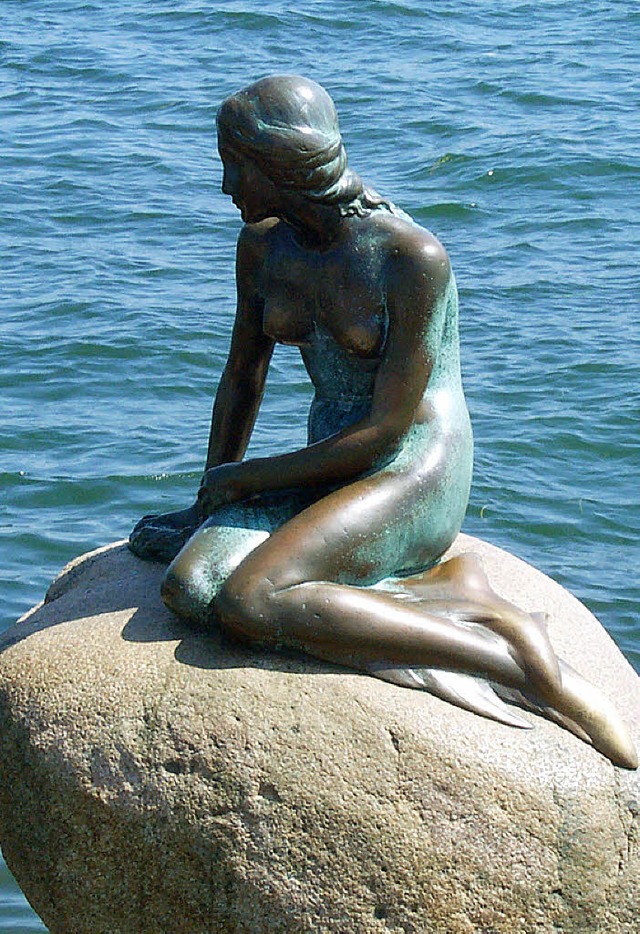 Stumme Zeugin eines Regierungsmodells ...rheit: Kopenhagens kleine Meerjungfrau  | Foto: dpa