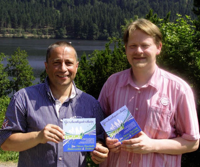 Matthias Huber (links) und Michael Wai... Gewerbeverein Hinterzarten/Breitnau.   | Foto: liane schilling