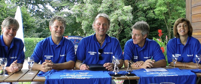 Die Organisatoren der Stadt-Jugendtenn...SV),  Hans Perzborn,   Katja Otremba.   | Foto: Weizenecker