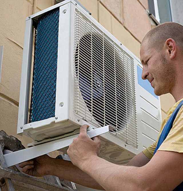 Die Klimaanlage sollte nur von einem Fachmann installiert werden.  | Foto: fotolia.com
