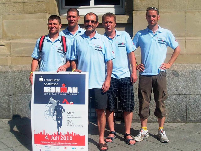 Guido Dinkel, Frank Dinkel, Markus Ger...ie Herausforderung Ironman gemeistert.  | Foto: David Seitz