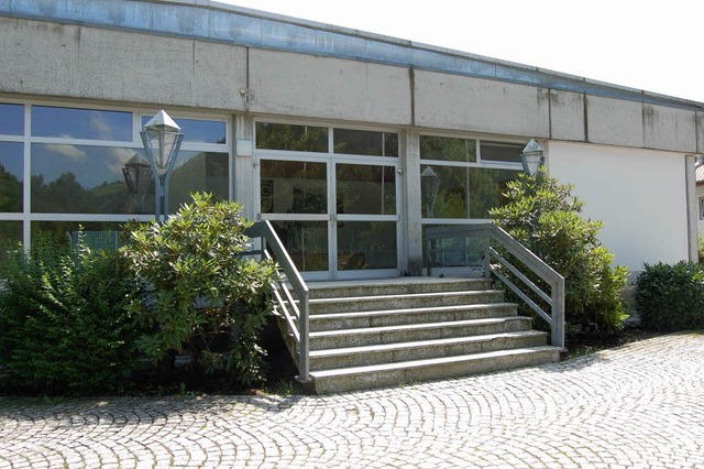 Atzenbachs  Ortschaftsrat wnscht sich...ngangsbereichs fr die Gemeindehalle.   | Foto: Paul Berger