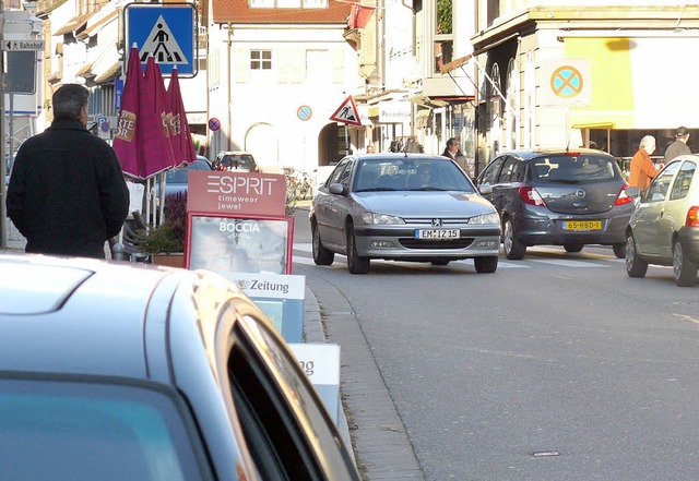 Es gibt zu viele Autos in der Lange St...eaume und hat Verbesserungsvorschlge.  | Foto: Guilleaume (Leser)