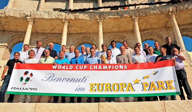 &#8222;20 Jahre spter: Die Weltmeister von 1990 im Europapark Rust.  | Foto: dpa