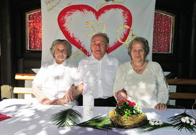 Treue Feriengste geehrt: Franziska Wi...dene Hochzeit in Simonswald feierten.   | Foto: H. Dauenhauer