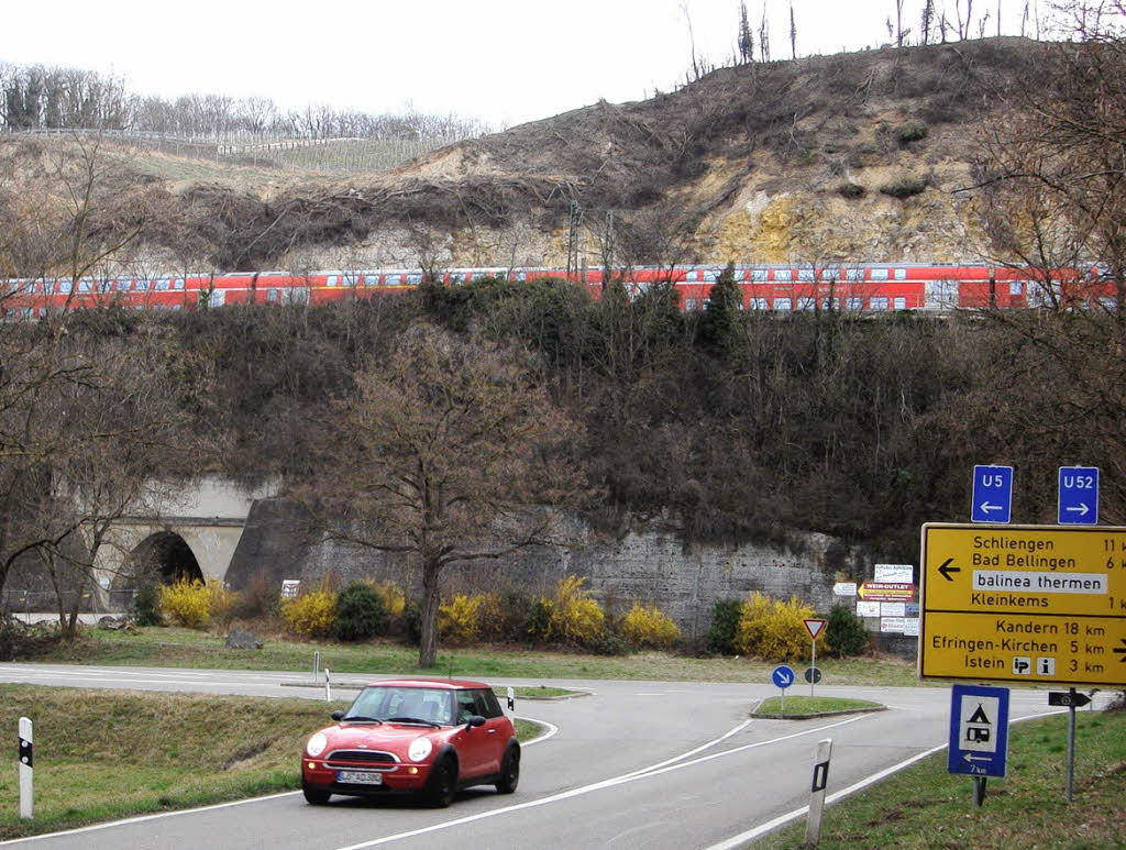 Einspuriger Tunnel mit Ampellösung EfringenKirchen Badische Zeitung
