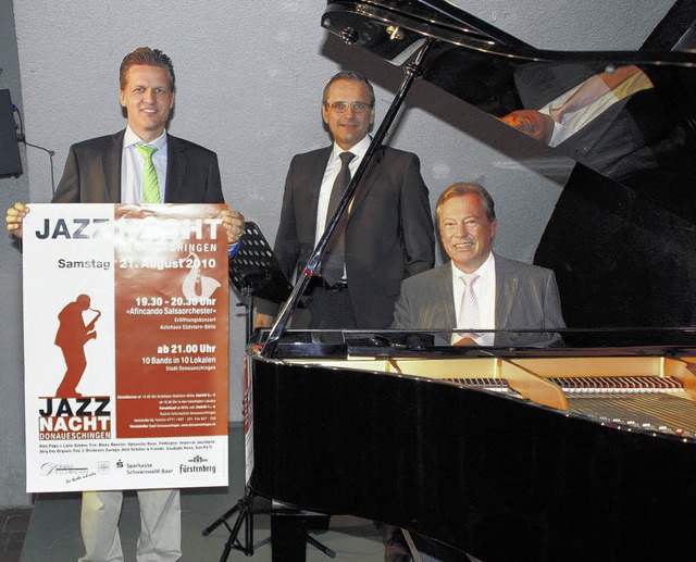 Ganz musikalisch prsentieren (von lin...fr die Jazznacht in Donaueschingen.    | Foto: Lbeck