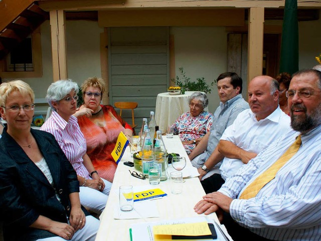 Links Birgit Reinemund, rechts Hanns-Georg von Wolff, neben ihm Dieter Ehret  | Foto: hans-jrgen trul