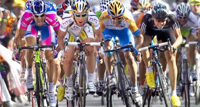 Nicht zu stoppen: Mark Cavendish (Zwei...  bei der laufenden Frankreich-Tour.    | Foto: dpa