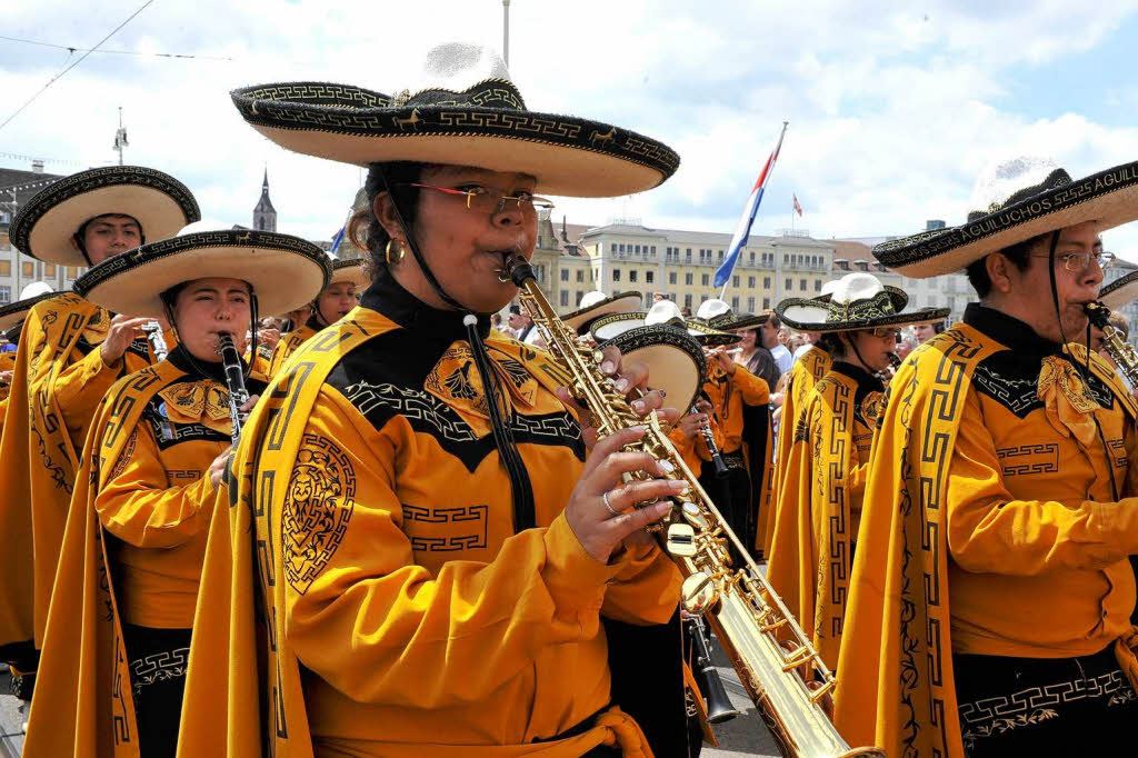 Die Basel Tattoo Jubilumsparade