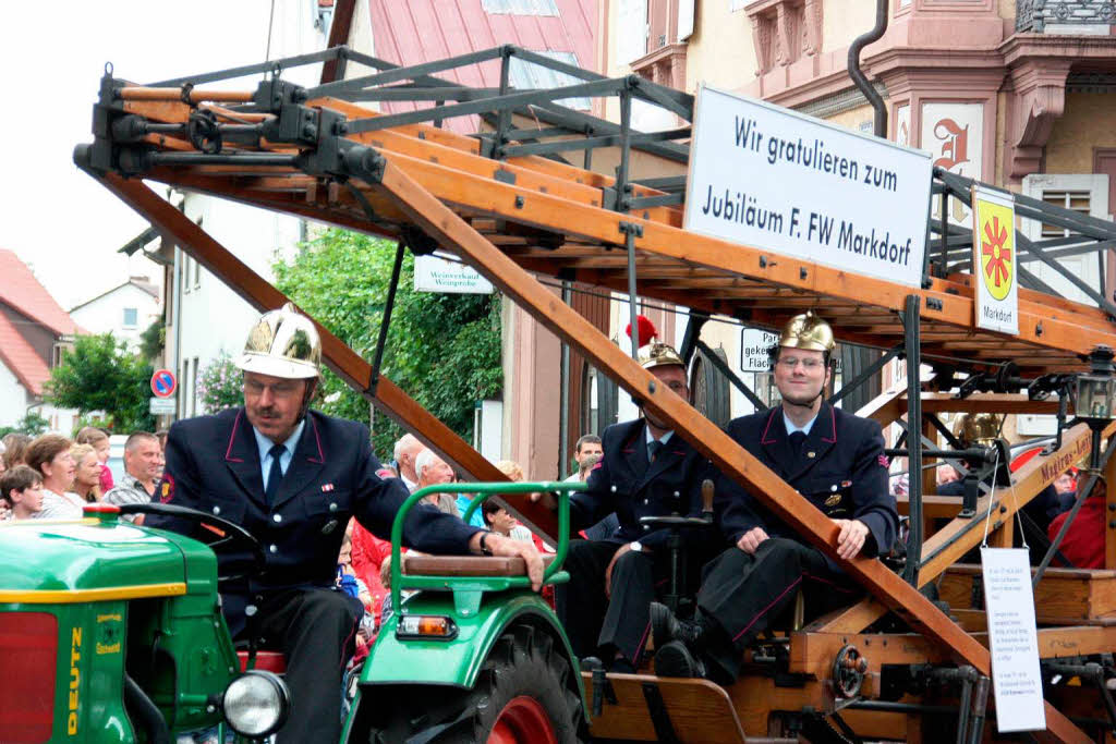 Auch alte Gerte waren beim Umzug zu sehen.