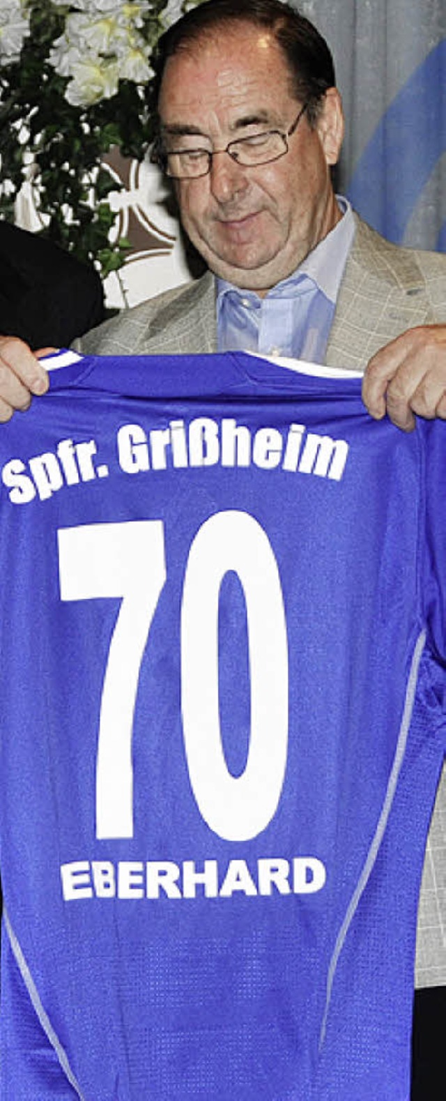 Das Trikot fr Eberhard Strohmaier  | Foto: alx