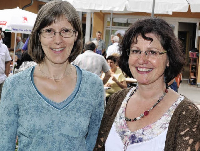 Angelika Stadler (l.) verlsst nach si...olgerin ist Barbara Borho-Waldvogel.    | Foto: Dieter Erggelet