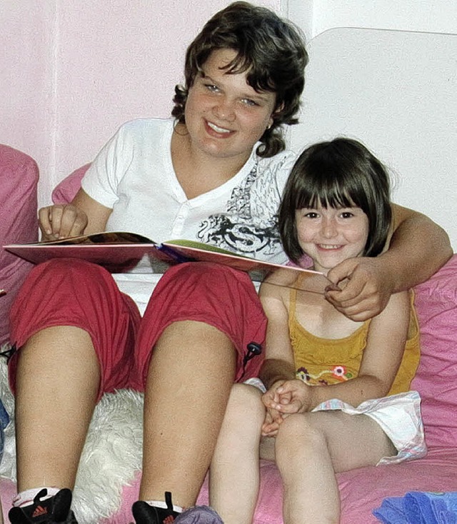 Hebelschler lesen Kindergartenkindern...; eine Bereicherung fr beide Seiten.   | Foto: Bernhard Ritter