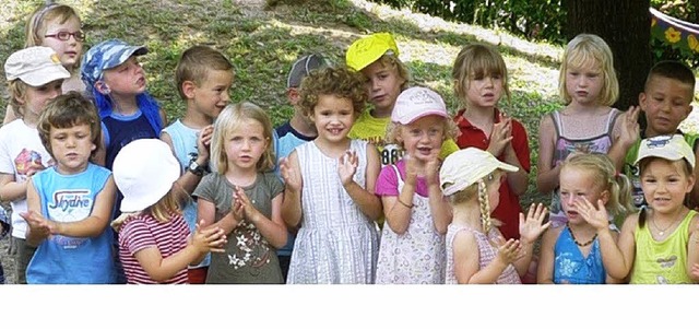 Ein frhliches Sommerfest feierten Hasels Kindergartenkinder.   | Foto: Privat