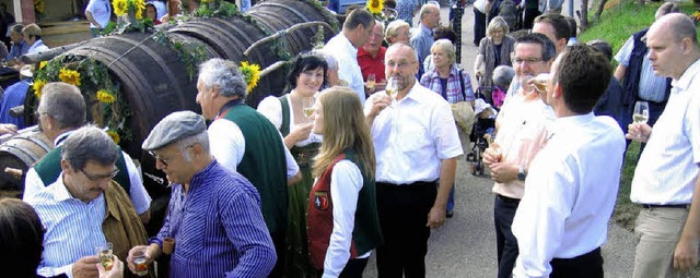 Eine heitere Stimmung lag an allen drei Tagen ber dem 18. Nordweiler Weinfest.  | Foto: Reiner Merz
