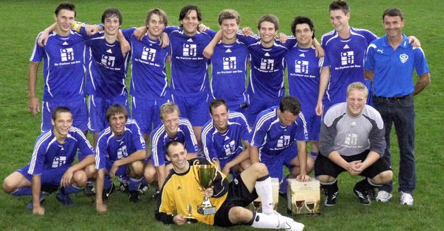 Sieger des diesjhrigen  Rheingau-Wand...SV Gndlingen  wurde der FC Rimsingen.  | Foto: Christine Weirich