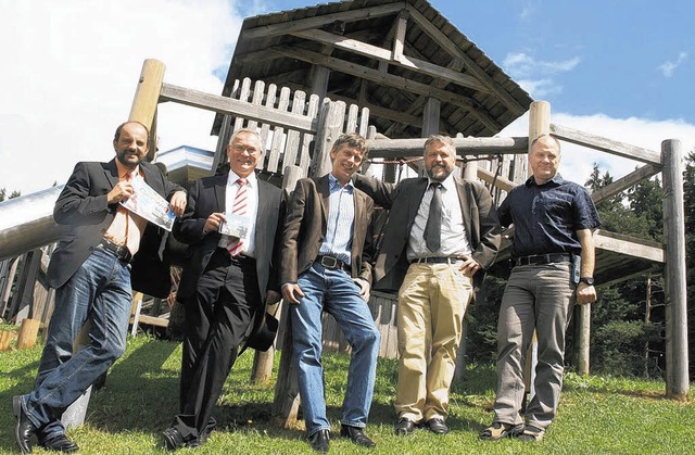 Ein Musicalabend soll den Grundstock  ...r rztliche Leiter Siegfried Sauter.    | Foto: Wursthorn