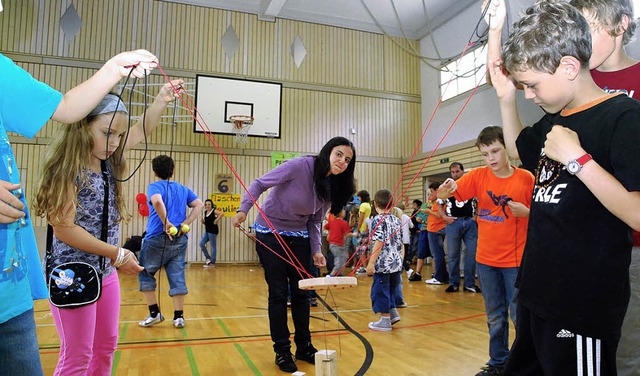 Gemeinsames Geschick war Trumpf beim v...st der Grund- und Hauptschule Hausen.   | Foto: Edgar Steinfelder