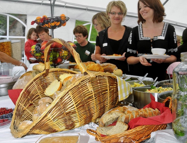 Am Sonntag ist wieder angerichtet fr den Brunch auf dem Bauernhof  | Foto: Naturpark Sdschwarzwald