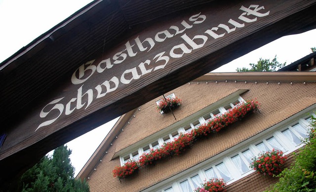 Noch hat das Gasthaus geffnet, aber s...ember wird das Gebude platt gemacht.   | Foto: Kathrin Blum