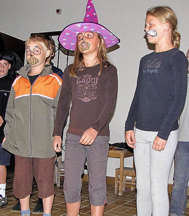 Dieser Tage feierte die Klasse 4a des ...urde auch ein Theaterstck aufgefhrt.  | Foto: privat