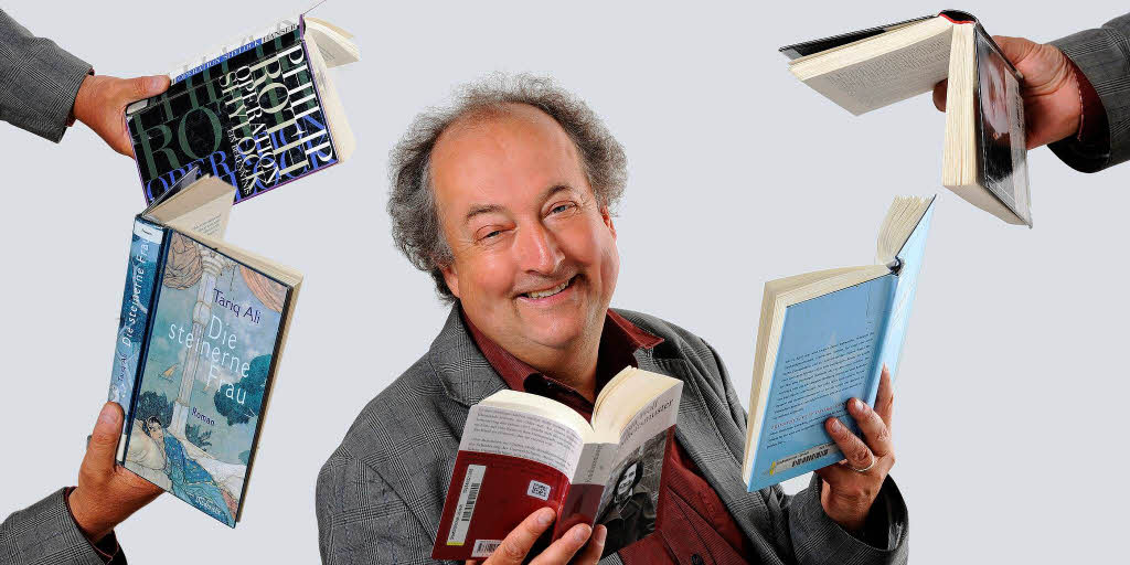 Bcher ber Bcher: Florian Nantscheff ist eine Leseratte. Der Leiter der Stadtbibliothek hat seine Leidenschaft zum Beruf gemacht.